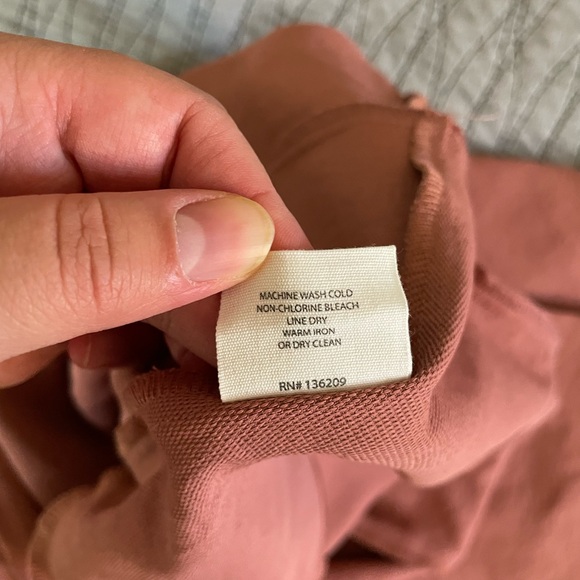 Hatch Rose Pink Maternity V Neck Short Sleeve Zipper Pocket Jumpsuit Size 1, S - Picture 8 of 8